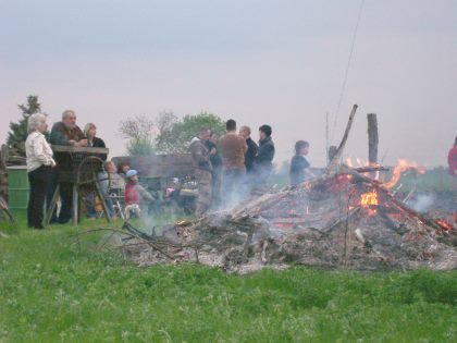 Rund um den Maibaum 2010  09